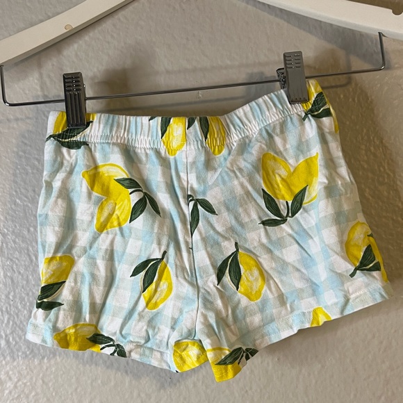 Carter’s Girls 5T/5A Blue plaid lemon printed shorts 🍋 - Picture 2 of 3